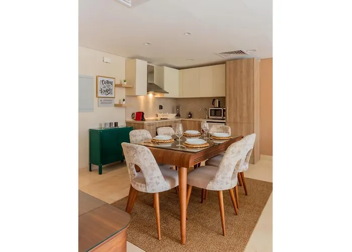 Apartman Balanced & Bright 2 Bdr Mangroovy Free Pool & Access