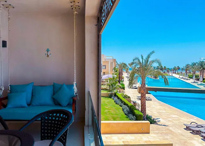 Balanced & Bright 2 Bdr Mangroovy Free Pool & Access Gurdaka